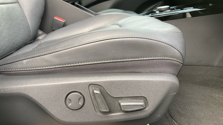 Kia Niro 150kW 4 65kWh 5dr Auto Electric Estate
